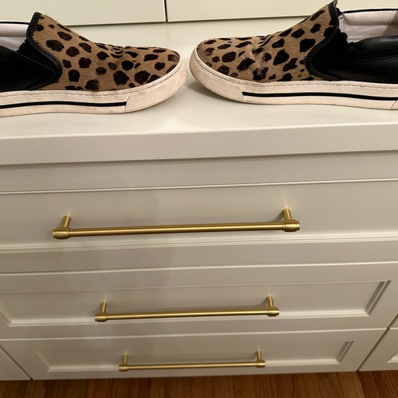Marc by Marc Jacob size 7 leopard slip on calf hair sneakers - Picture 3 of 6
